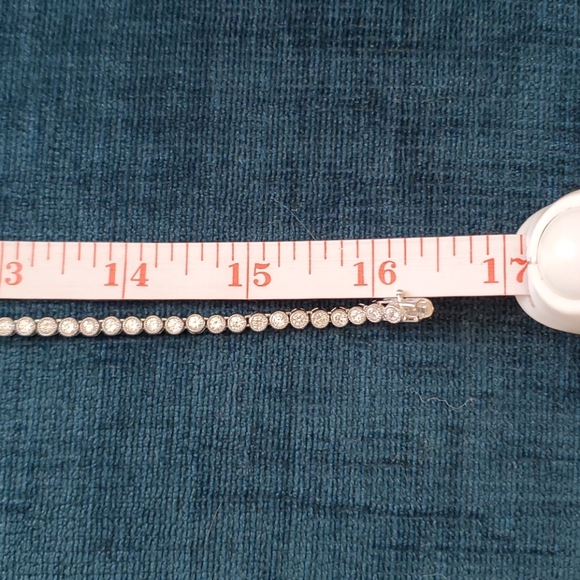 Cubic zirconia necklace - Picture 6 of 6